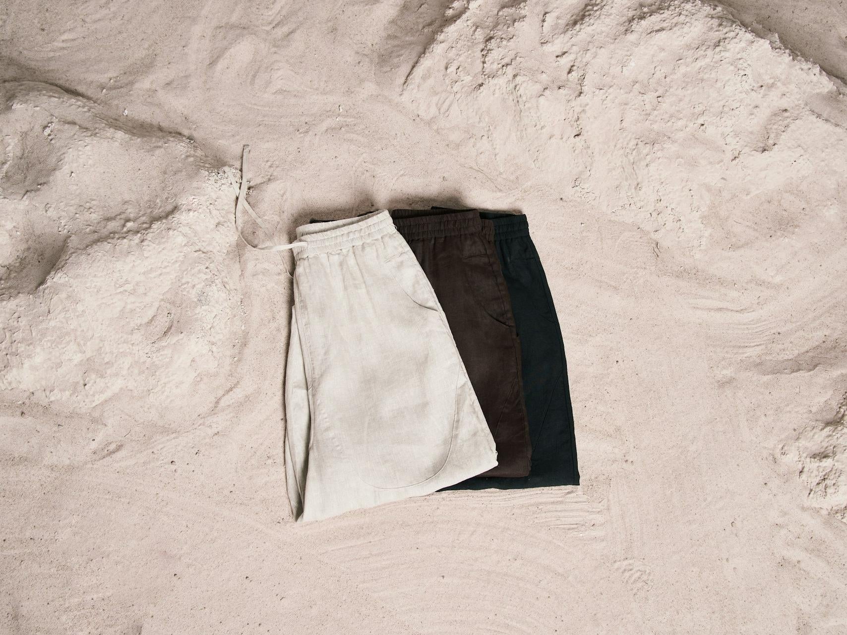 Linen Dreams, Silk Serenades: Packing for Timeless Adventures