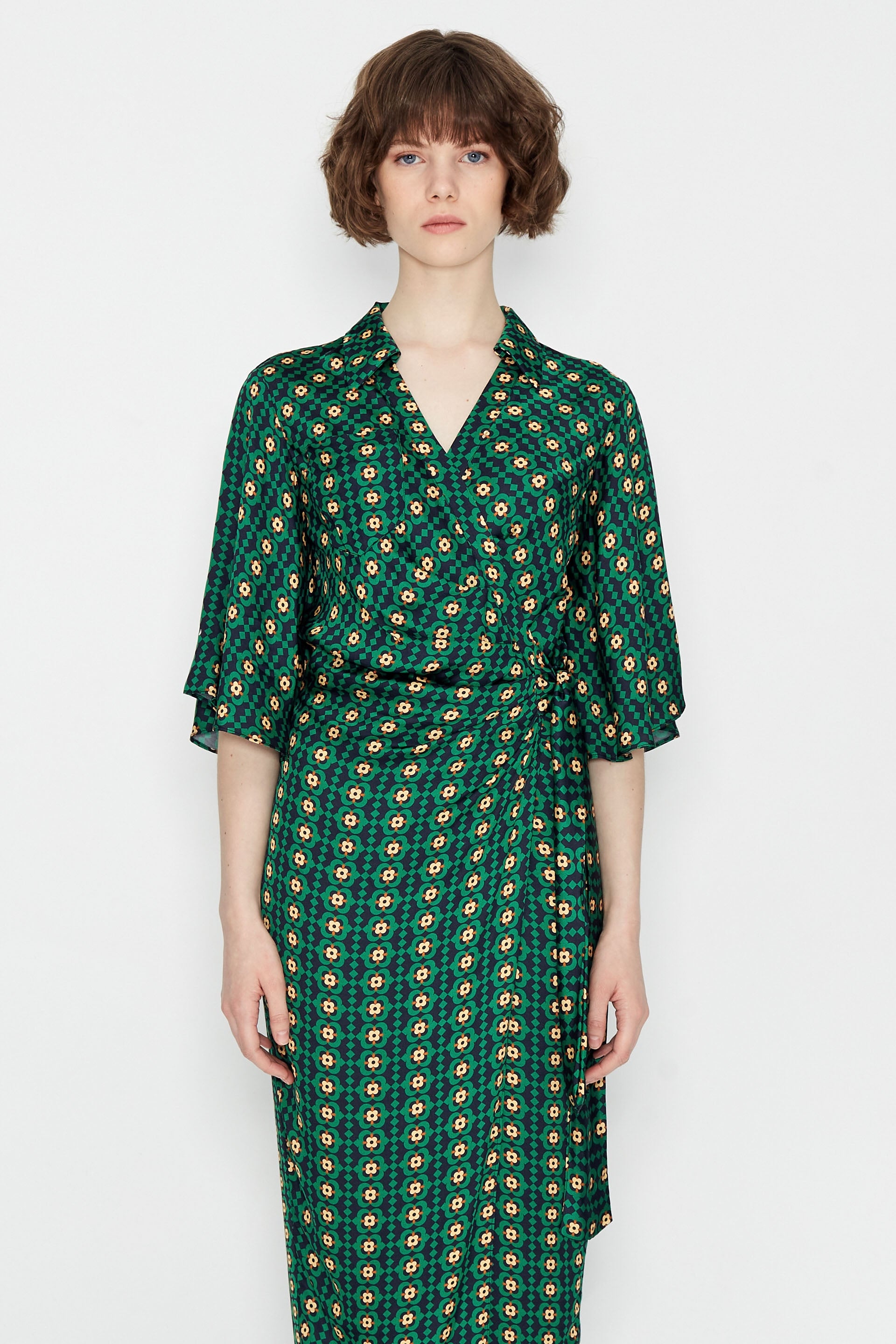 FOREST GREEN